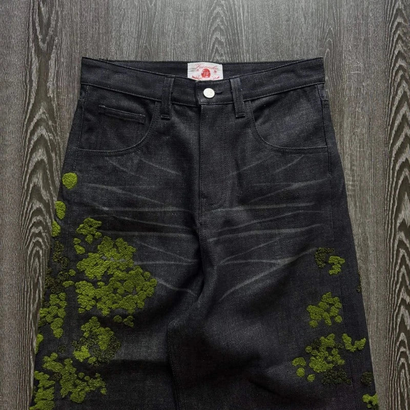 Mens Jeans Harajuku European Streetwear Floral Embroidery Denim Pants Straight Leg Loose Fit INS Casual Versatile Unisex Fashion